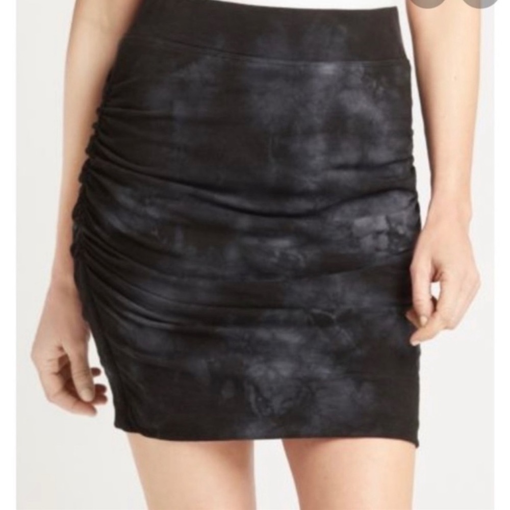 Sundry For Evereve Soleil Black and Grey Tie Dye Skirt Size 2